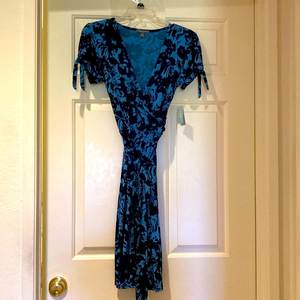 NWT-SALE -APT. Nine- polyester and spandex dress.